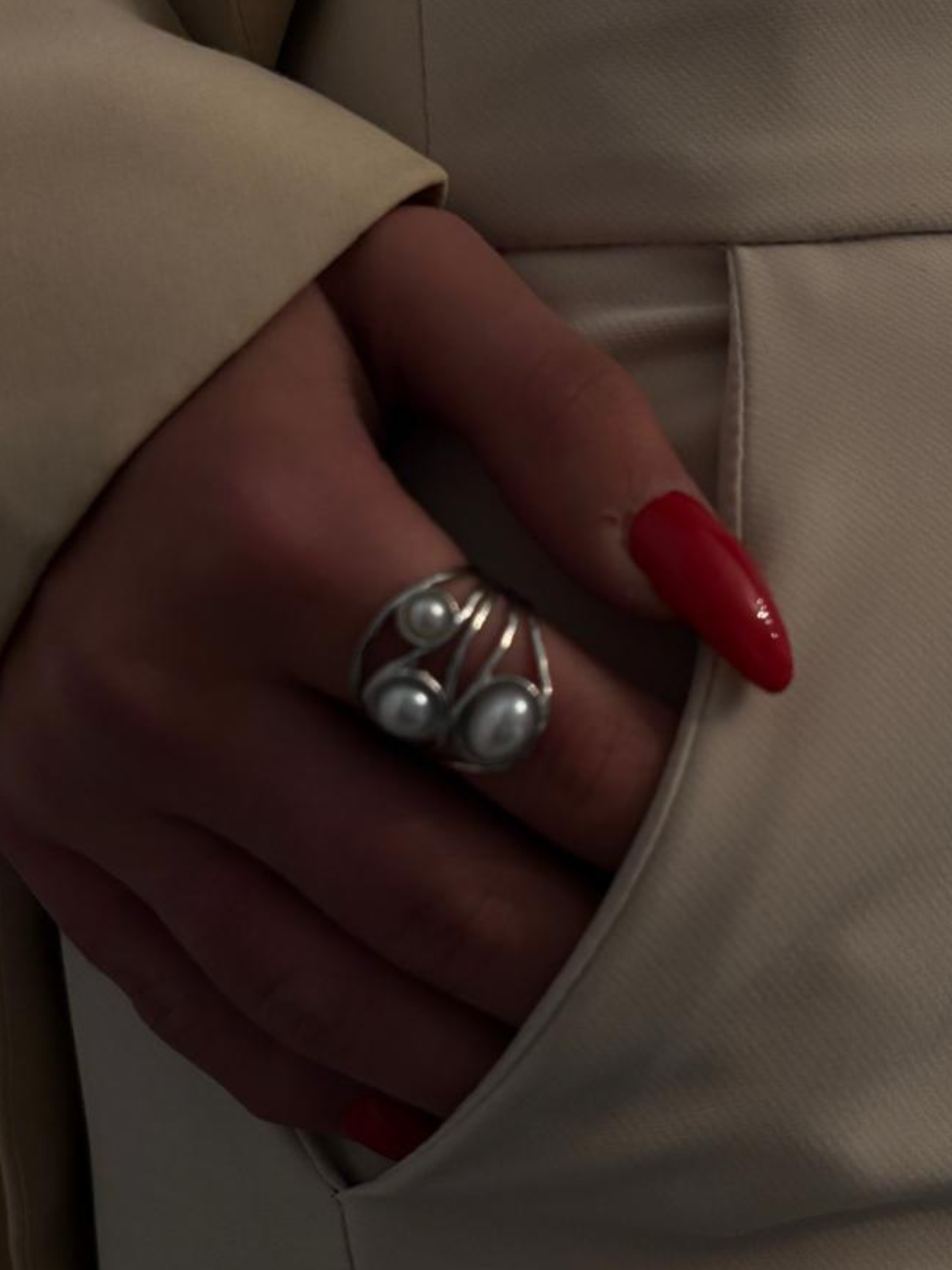 Anello Tripla Perla in Acciaio Inox | Nude Jewelry