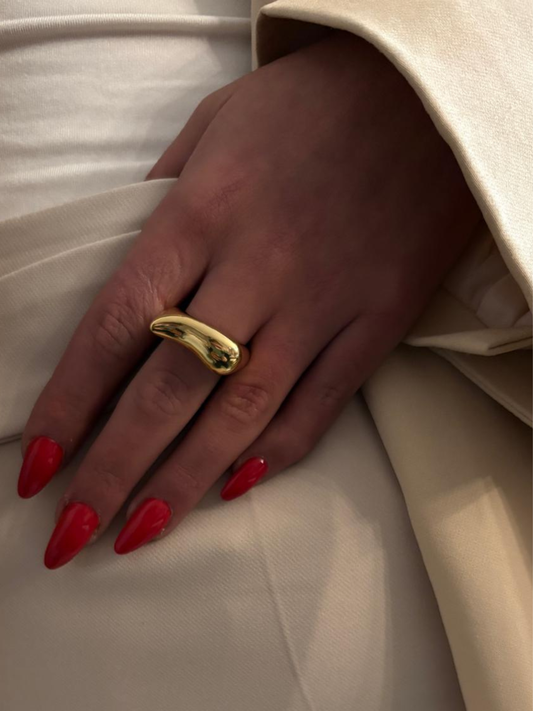 Anello Scultura Dorata | Nude Jewelry