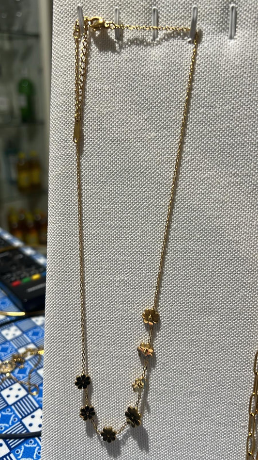 Collana Petali Dorati | Nude Jewelry